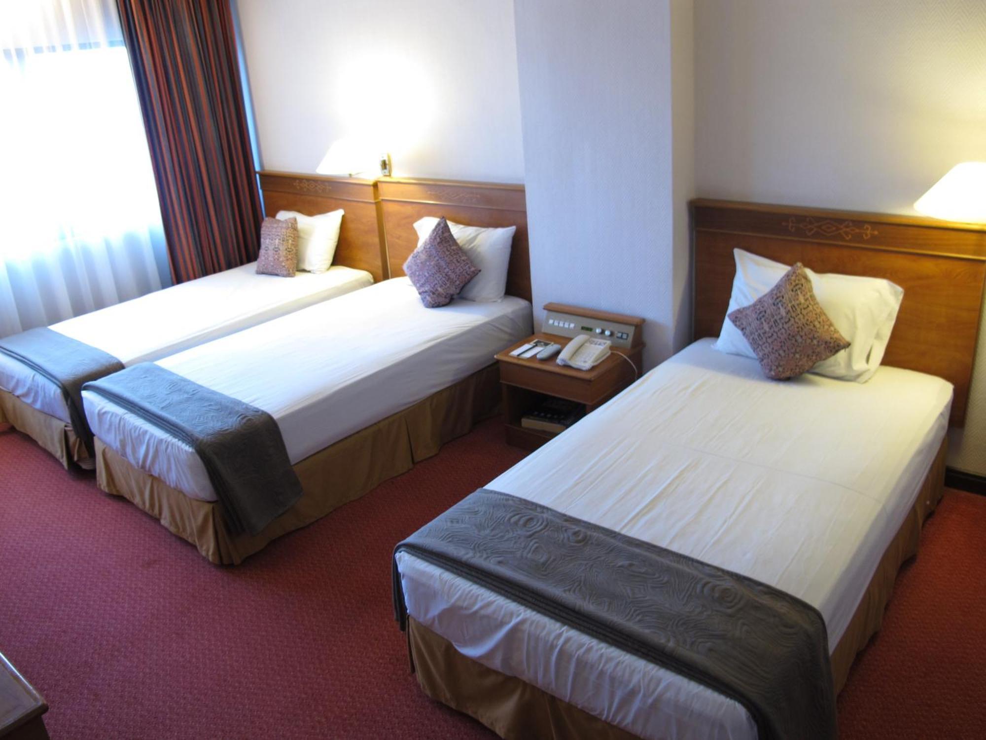 Hotel Grand Continental Kuching Eksteriør billede