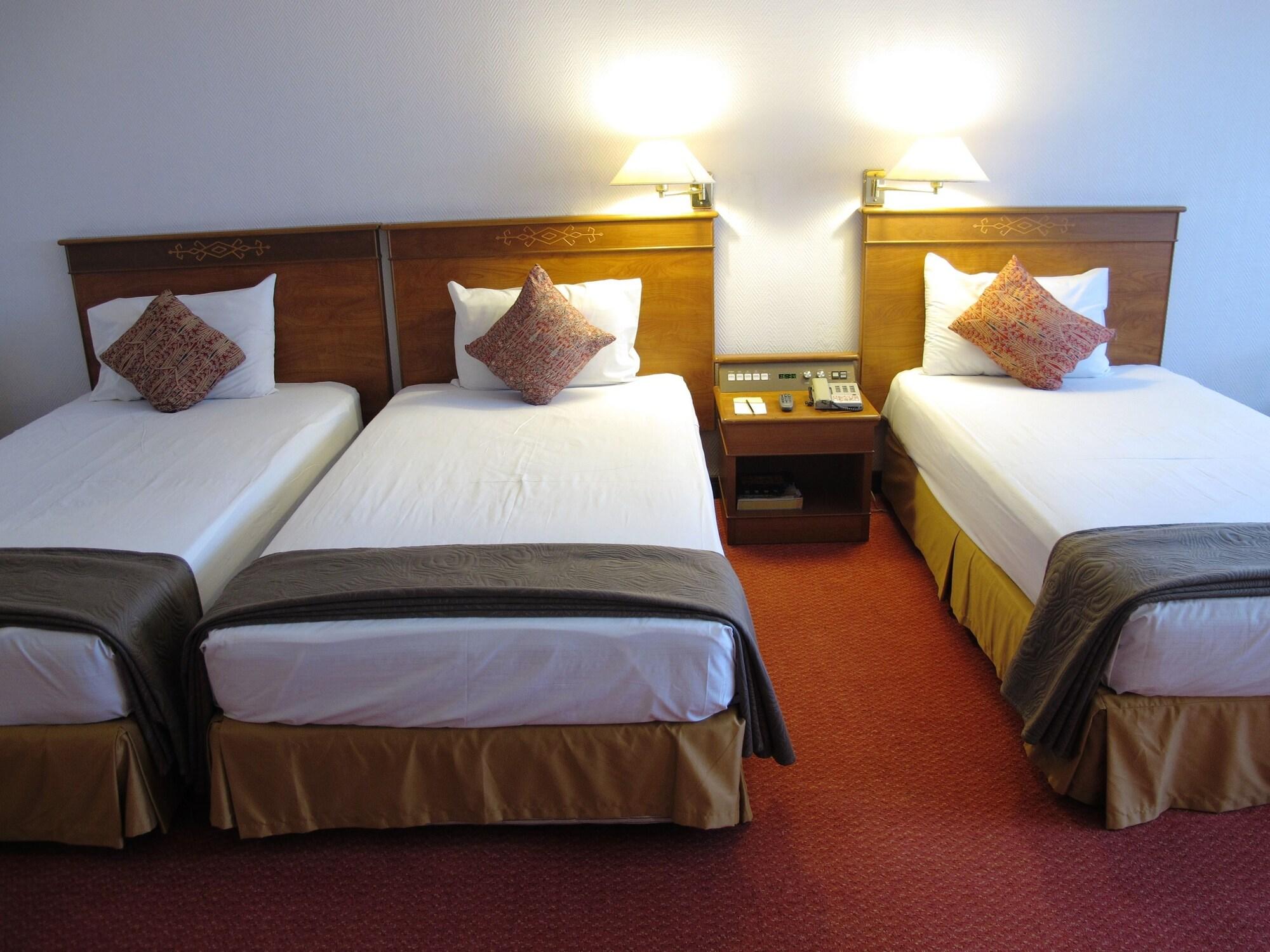 Hotel Grand Continental Kuching Eksteriør billede