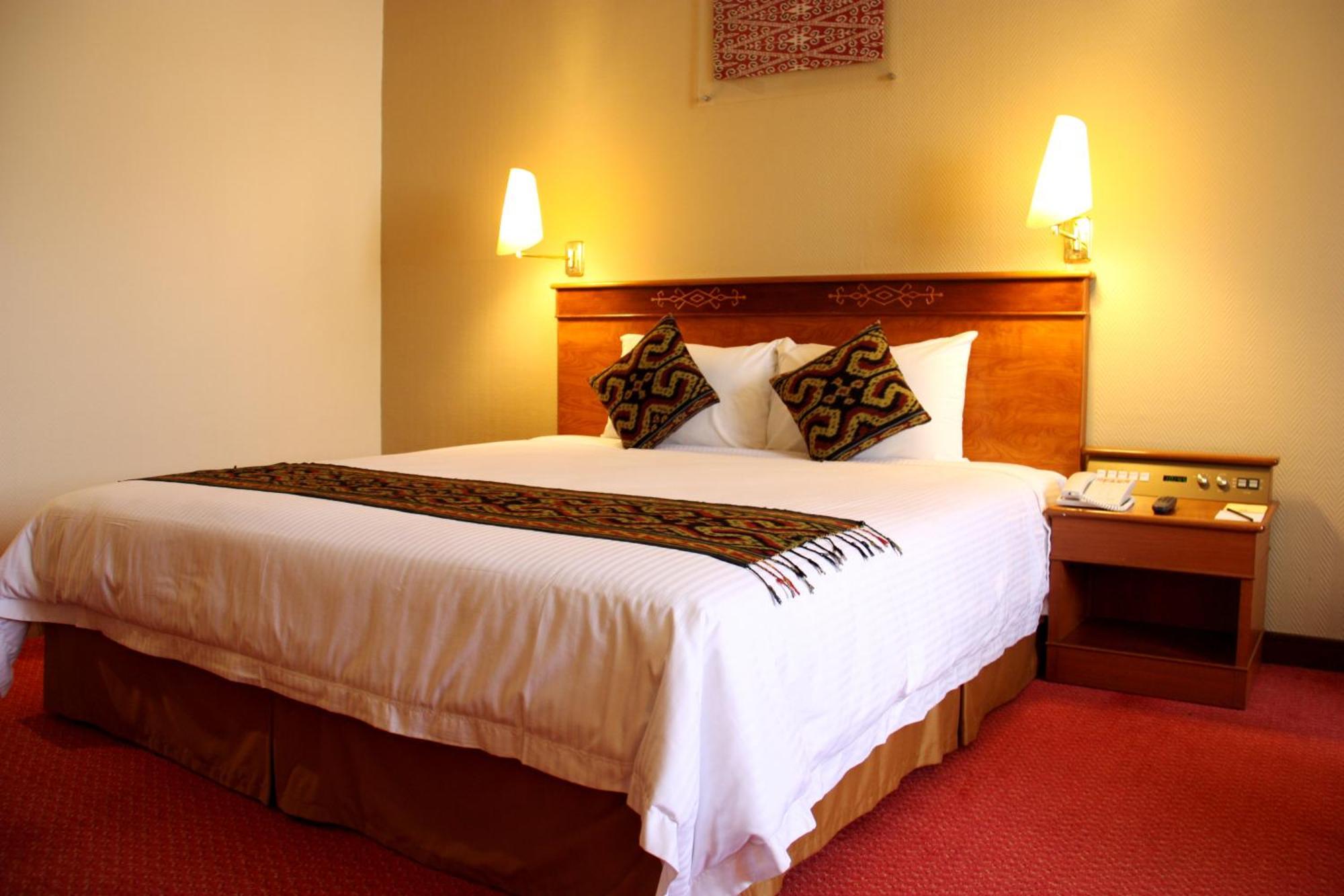 Hotel Grand Continental Kuching Eksteriør billede