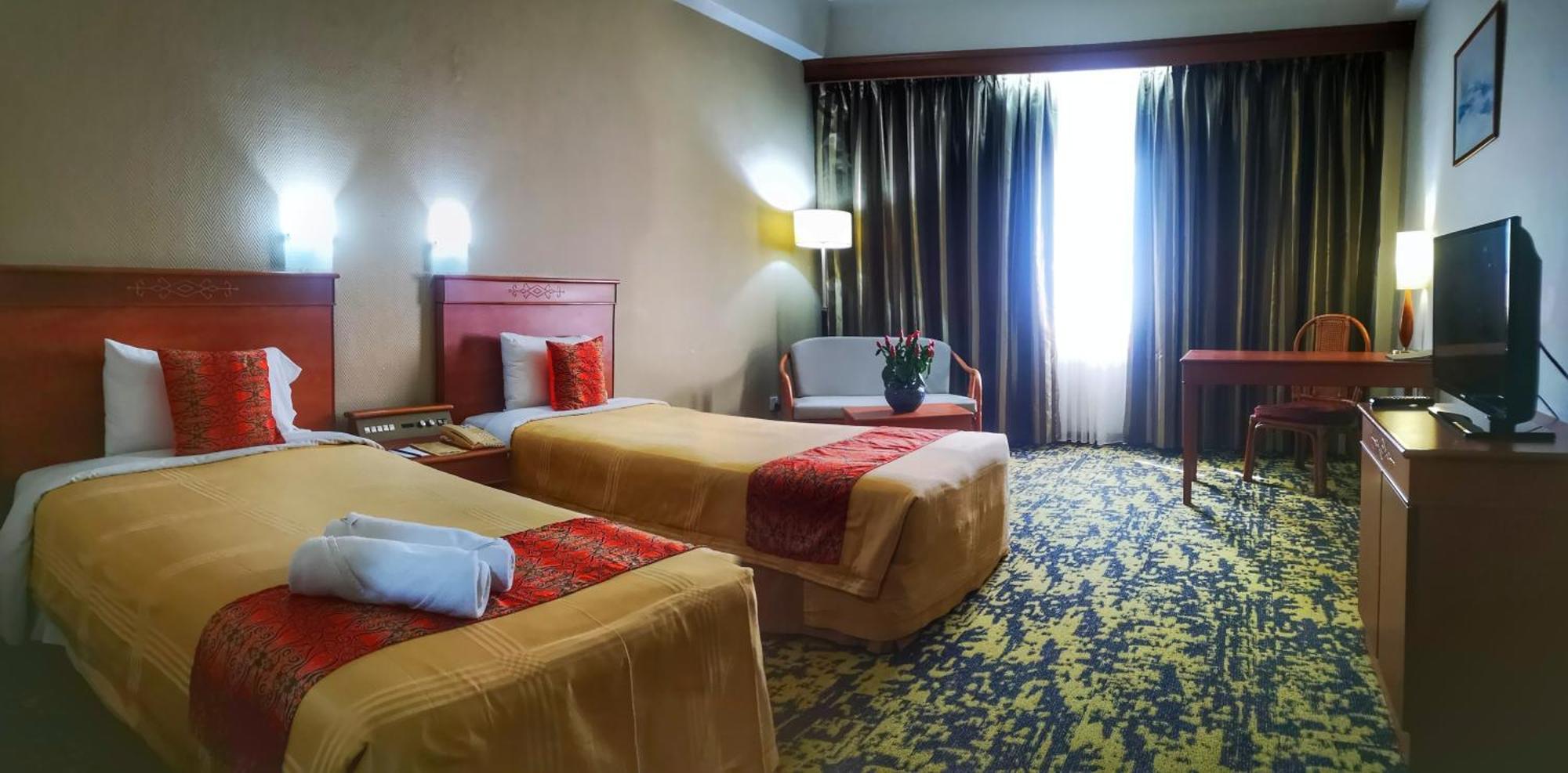 Hotel Grand Continental Kuching Eksteriør billede