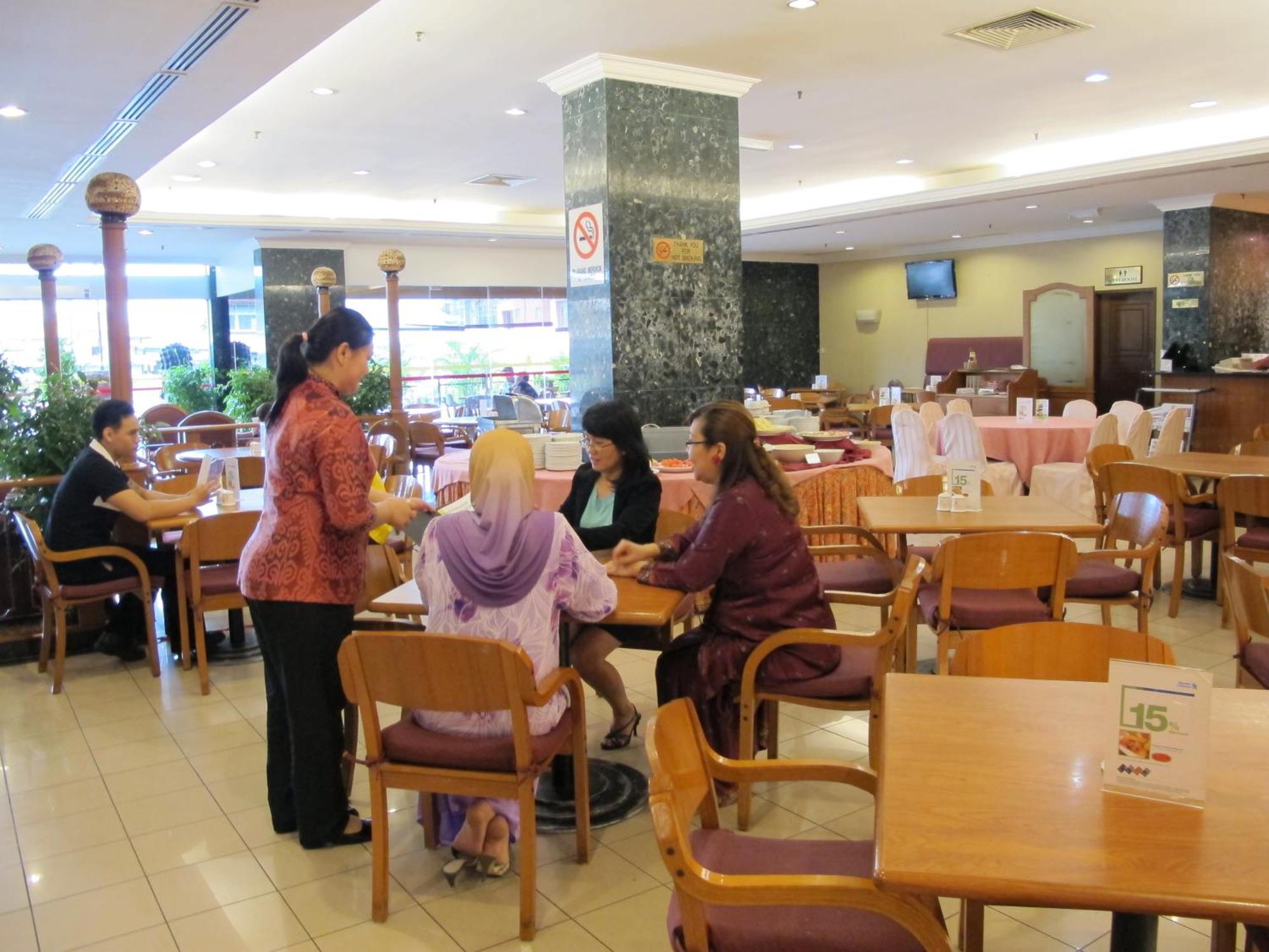 Hotel Grand Continental Kuching Eksteriør billede