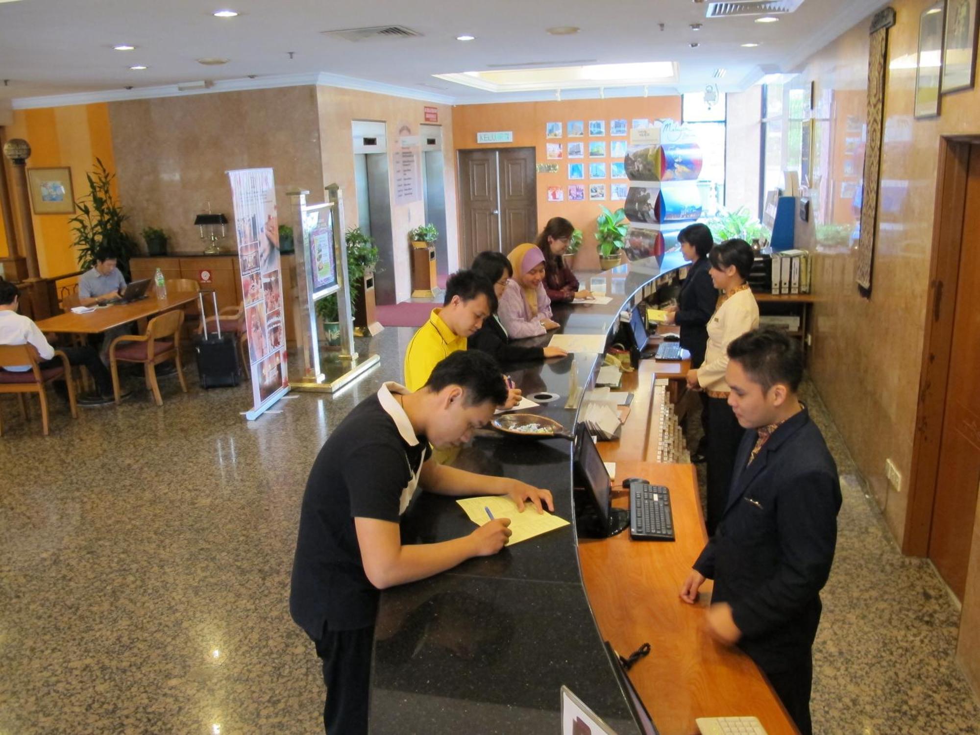 Hotel Grand Continental Kuching Eksteriør billede