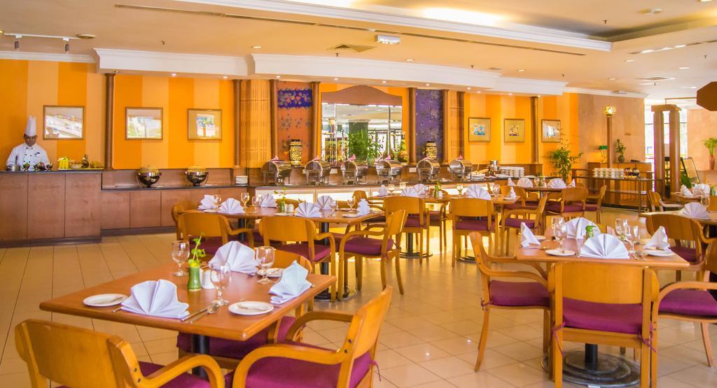 Hotel Grand Continental Kuching Eksteriør billede