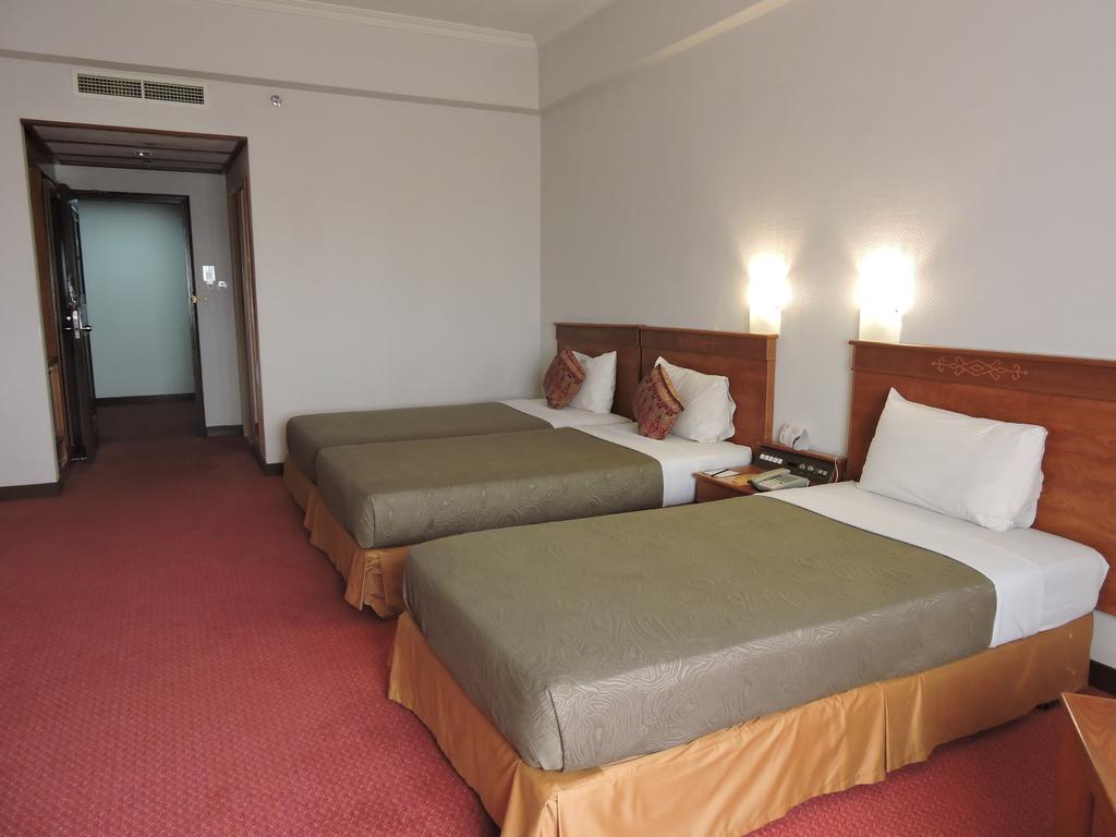 Hotel Grand Continental Kuching Eksteriør billede