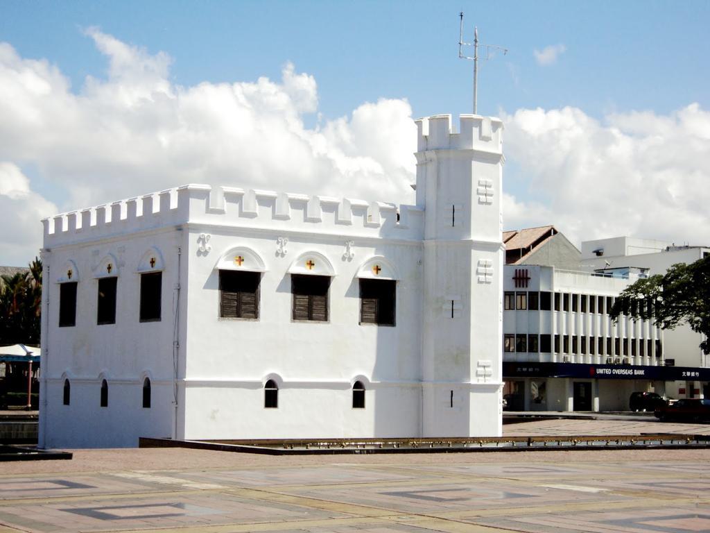 Hotel Grand Continental Kuching Eksteriør billede